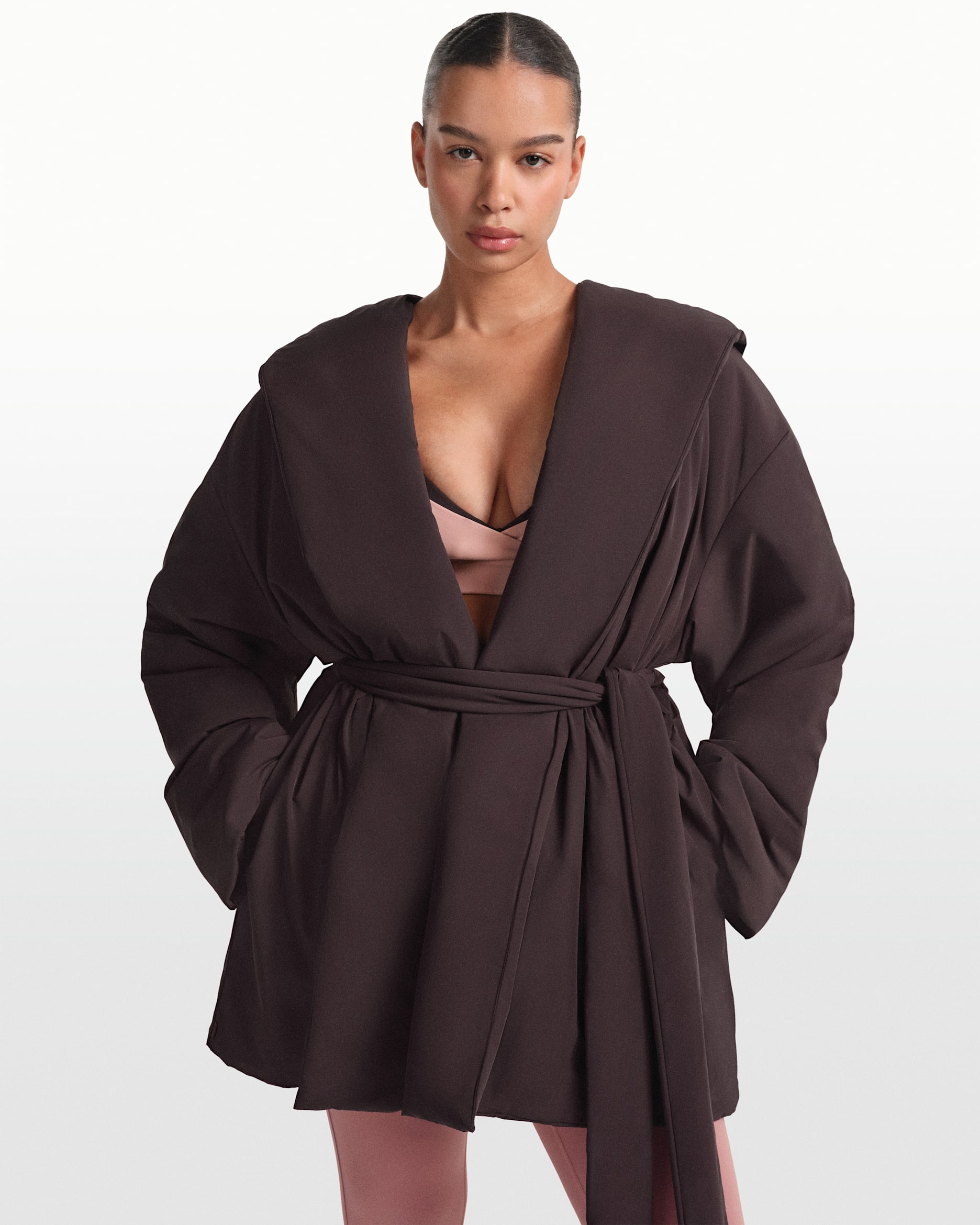NikeSKIMS Woven Nylon Women's Wrap Coat. Nike.com